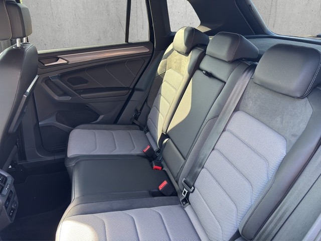 VW - Tiguan 2.0 TDI 239 PS 4M DSG *R-LINE*BLACK STYLE DCC_11