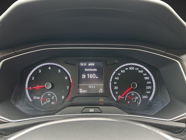 VW - T-Roc Style 116 PS Tempo+Klima+Navi+ Sitzheizung+16 Alu+GJR+Einparkhilfe+_10