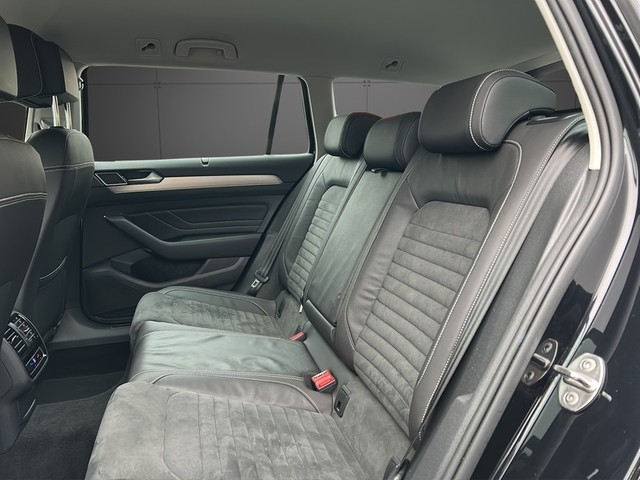 VW - Passat Variant Elegance 2.0TDI Schalter +AHK +Kamera+IQ.Light+TravelAssist+17Alu+_11