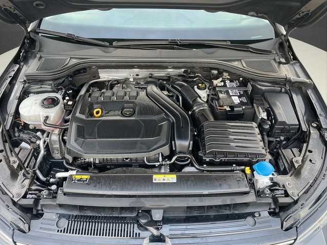 VW - Golf VIII 1.5TSI *Life*DigitalC+BT+LED+ACC+PDC+SHA+Stzhzg+LWS+_17