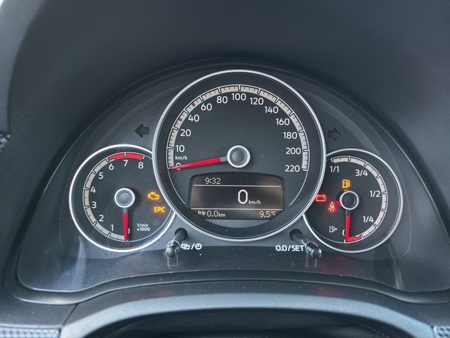 VW - up! 1.0 65 PS -KAMERA GRA PDC KLIMA_10