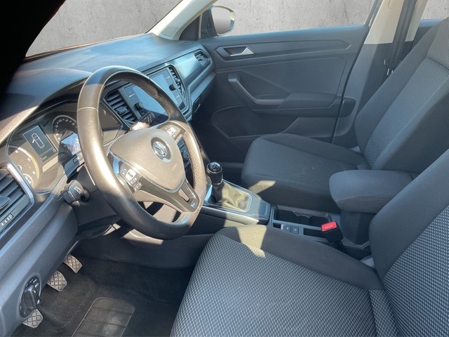 VW - T-Roc 1.6TDI Navi+BT+AHK+PDC+ACC+Stzhzg+LWS+_9