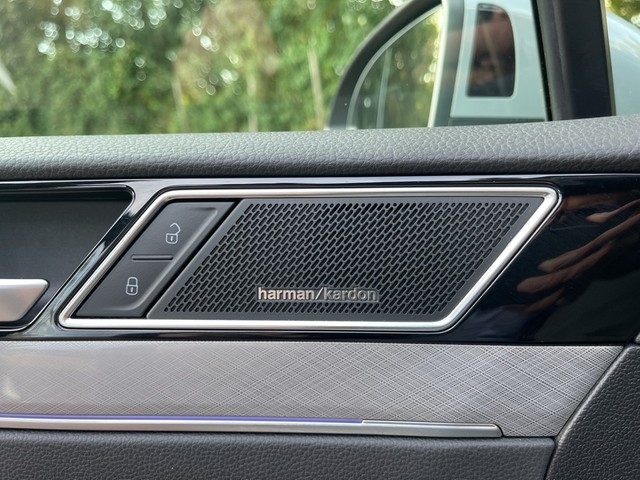 VW - Passat Variant 2.0TDI DSG+AHK+Standheizung +Pano+Sound+AreaView+Navi+++_16