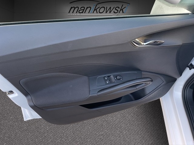 Skoda - Fabia 1.0MPI *Essence*LED+BT+PDC+_10