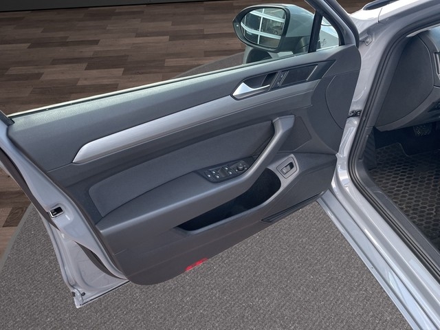 VW - Passat Variant 2.0TDI DSG *Business-Paket Premium*AHK+Navi+BT+LED+RFK+ACC+Stzhzg+_10