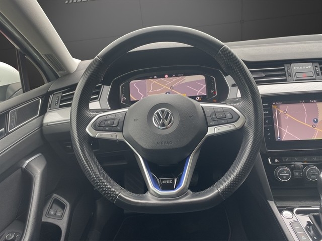 VW - Passat Variant GTE DSG *R-Line*AHK+PanoD+HUD+RFK+Keyless+Navi+BT+Stdhzg+LED+ACC+_12