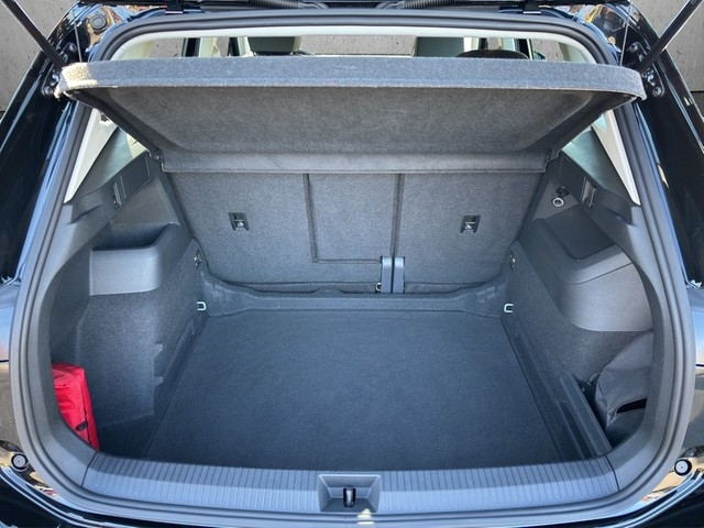 VW - Tiguan 1.5 eTSI 131 PS DSG *AHK NAVI LED_16