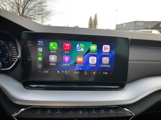 Skoda - Octavia Combi 2.0 TDI DSG *STYLE*STANDHZG. HUD ACC LED_20