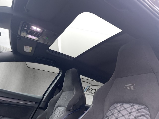 VW - Golf Variant VIII 2.0TDI DSG *R-Line/BlackStyle*PanoD+HUD+RFK+Stdhzg+Navi+LED+BT+ACC+HKSound+_19