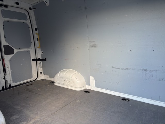 VW - Crafter Kasten 35 mittellang Hochdach FWD PDC Tempo Klima_11