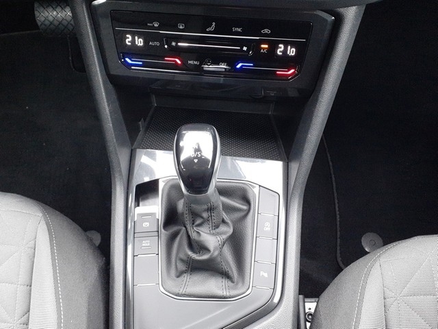 VW - Tiguan Life 2.0TDI DSG AHK+Navi+Kamera DAB+Ambi-Light+ACC+++_13