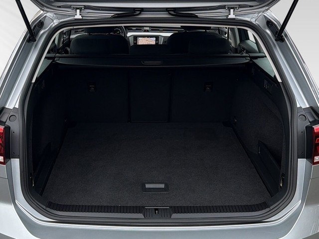 VW - Passat Variant 1.5 TSI DSG 150 PS GRA NAVI APP_10