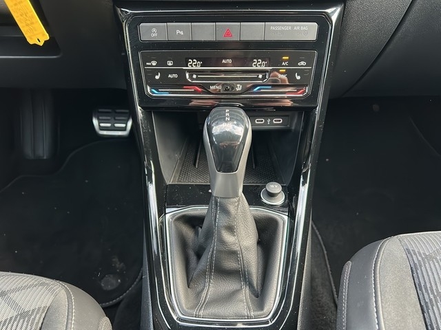 VW - T-Cross R-Line 150PS DSG AHK+Matrix+ Kamera+IQ.Drive+GJR+Navi+AppConnect_13