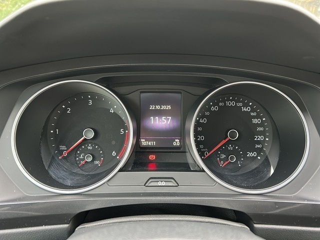 VW - Tiguan 2.0TDI 150PS DSG AHK+Kamera+ 17Alu+Ambiente+Navi+Ladeboden_18