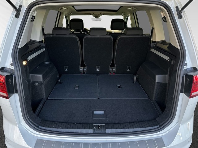 VW - Touran 2.0TDI DSG Black Style 7Sitze+AHK+ Standheiz+Keyless+Kamera+Pano+AppConnect+_10