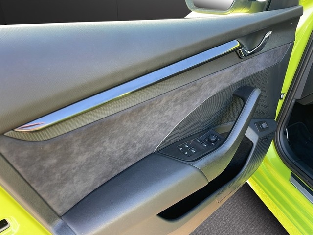 Skoda - Octavia RS plus Combi 2.0TSI DSG *Edition*PanoD+HUD+LED+DCC+ACC+AHK+Navi+BT+_10