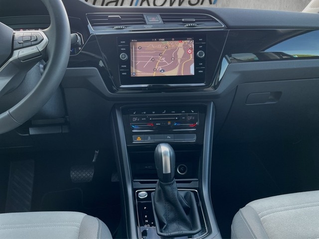 VW - Touran 2.0TDI DSG *Highline - 7-Sitzer*AHK+Navi+BT+DigitalC+LED+RFK+ACC+DCC+Stzhzg+GJR+_13 VW - Touran 2.0TDI DSG *Highline - 7-Sitzer*AHK+Navi+BT+DigitalC+LED+RFK+ACC+DCC+Stzhzg+GJR+_13