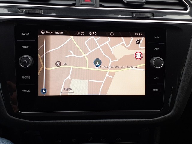 VW - Tiguan Life 2.0TDI DSG AHK+Navi+Kamera DAB+Ambi-Light+ACC+++_19