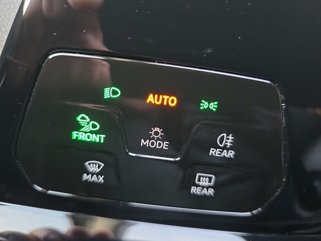 VW - Golf VIII 1.5 TSI 150PS Style Navigation+LED+Alu +AppConnect+Kamera+Verkehrszeichenerkennung_24