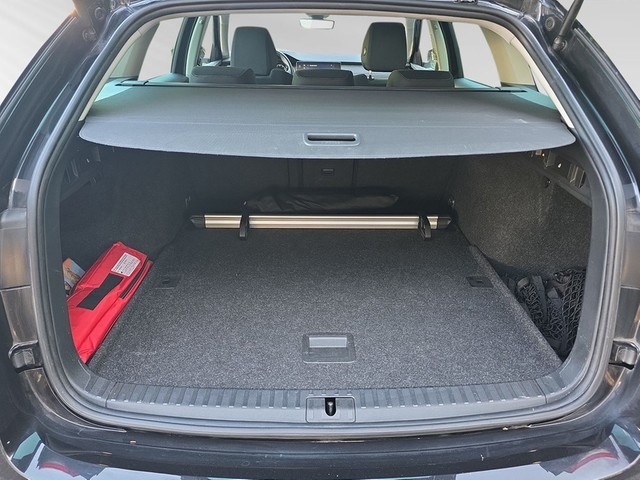 Skoda - Octavia Combi Style Standheizung+AHK +Pano+Head-Up+Memory+Matrix+Keyless_10