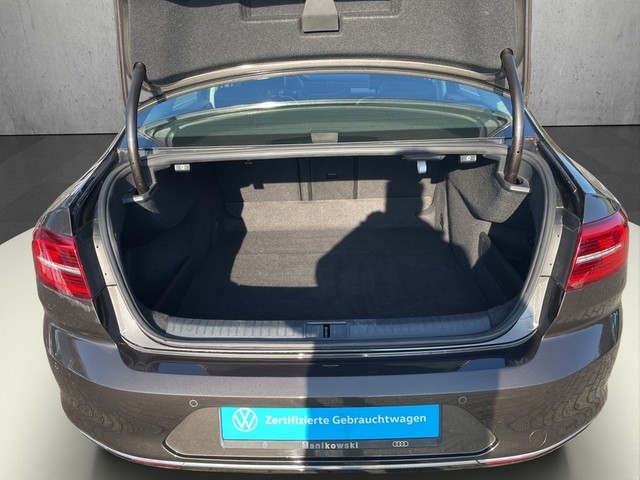 VW - Passat Lim. 1.4TSI *Highline*PanoD+Massage+ACC+Navi+BT+LED+Leder+_16