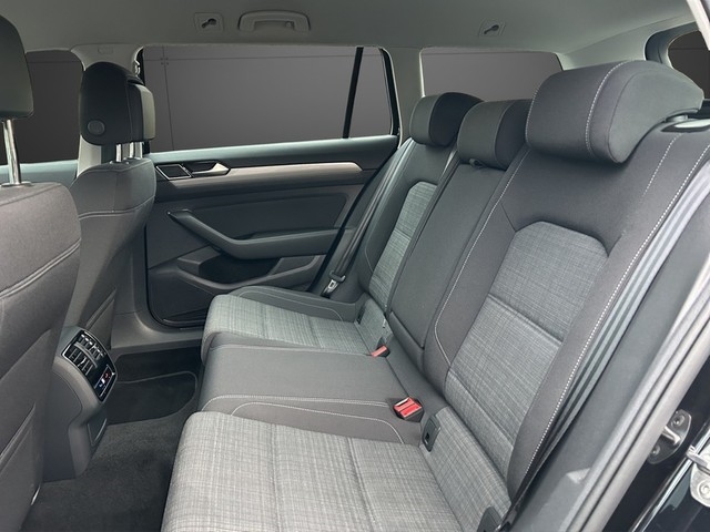 VW - Passat Variant 4Motion 2.0TDI DSG +MatrixLED +TravelAssist+ErgoActive+Navi+++_11