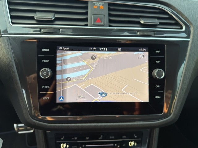 VW - Tiguan R 320 PS DSG 4M RMATRIX DCC ACC 20_14