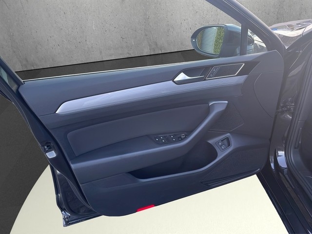 VW - Passat Variant GTE DSG *R-Line*Business Premium-Paket_10