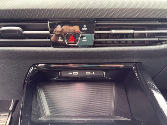 VW - Golf Variant VIII R-Line 2.0TSI BlackStyle Standheizung+IQ.Light+Keyless+Kamera+el.Klappe+_13