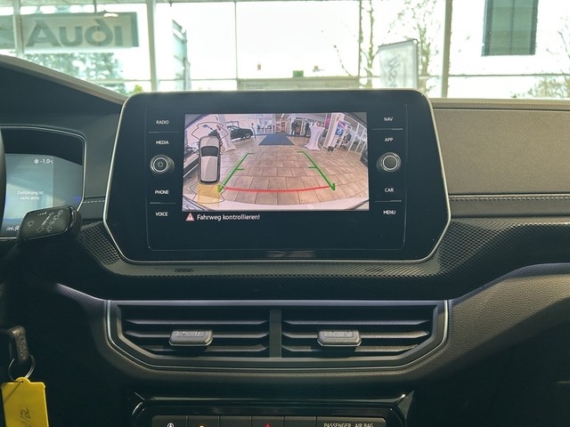 VW - T-Cross R-Line 150PS DSG AHK+Matrix+ Kamera+IQ.Drive+Navi+GJR+AppConnect_19