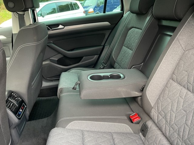 VW - Passat Variant Business 2.0TDI DSG+AHK+ Navi+AppCon+TravelAssist+Massage+Kamera_22