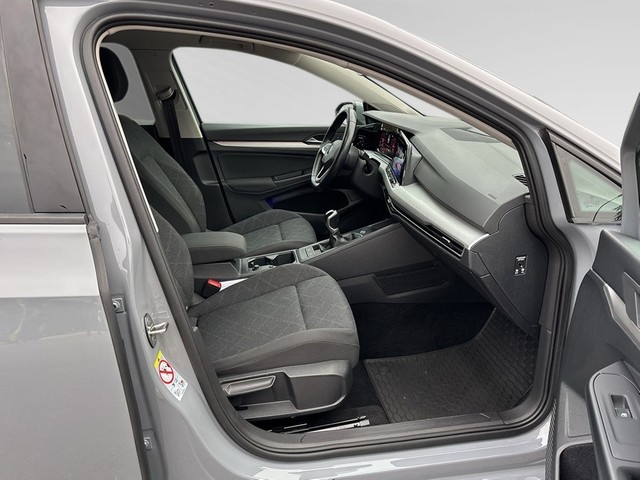 VW - Golf VIII 1.5 TSI 131 PS *LIFE*LED ACC NAVI APP_5