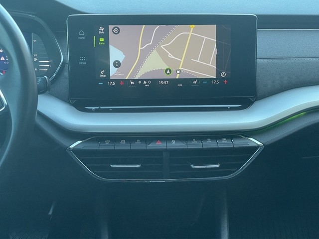 Skoda - Octavia Combi 2.0TDI DSG *Style*HUD+Navi+Stdhzg+LED+_13