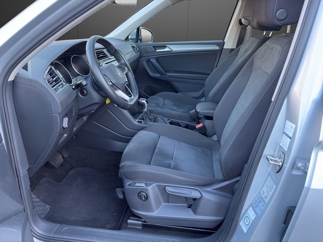 VW - Tiguan Life 2.0TDI DSG ACC+Kamera+ TravelAssist+Ergositze+AppConnect+_8