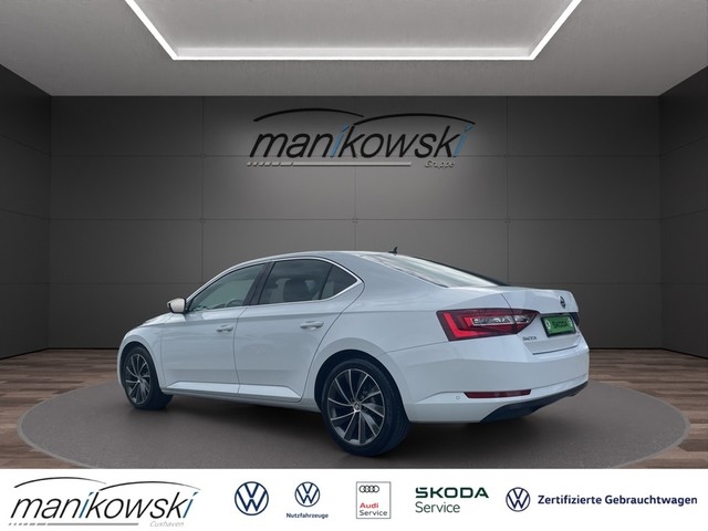 Skoda - Superb 2.0TDI DSG *Laurin & Klement*Navi+BT+RFK+ACC+Leder+Stzhzg+Stzbelü+Xenon+_3