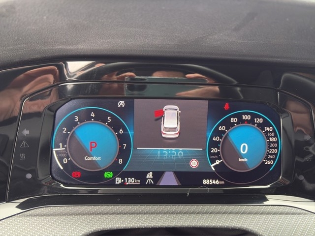 VW - Golf Variant VIII R-Line 2.0TSI BlackStyle Standheizung+IQ.Light+Keyless+Kamera+el.Klappe+_10