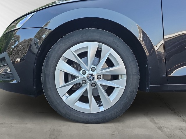 Skoda - Octavia Combi Style Standheizung+AHK +Pano+Head-Up+Memory+Matrix+Keyless_4