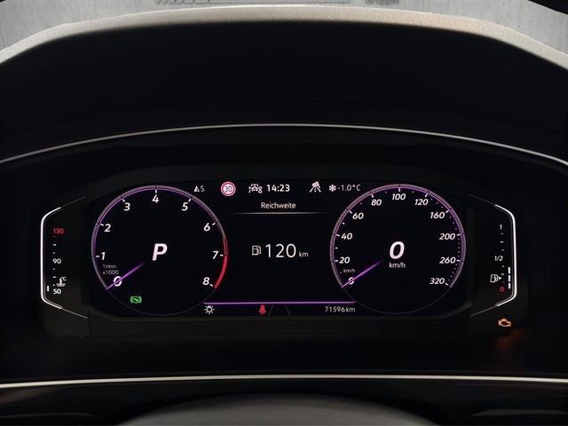 VW - Tiguan R 320 PS DSG 4M *R*BLACK STYLE MATRIX LED 20 ACC_10