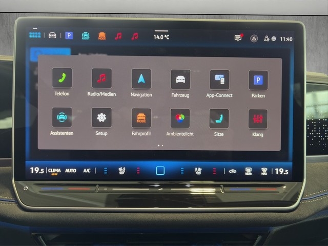 VW - Passat R-Line Signature 2.0TDI 19Alu+AHK +DCC+AreaView+IQ.Light+Soundsystem+_13