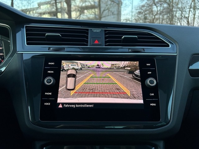 VW - Tiguan Elegance 2.0TDI DSG Pano+IQ.Light +Kamera+18Alu+el.Klappe+AppConnect_19