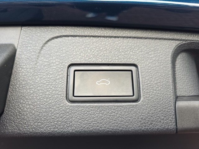 VW - Passat Variant R-Line 2.0TDI 200PS DSG+Leder +Kamera+elektr.Klappe+Navi+_19