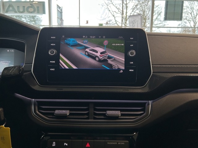 VW - T-Cross R-Line 150PS DSG AHK+Matrix+ Kamera+IQ.Drive+Navi+GJR+AppConnect_21