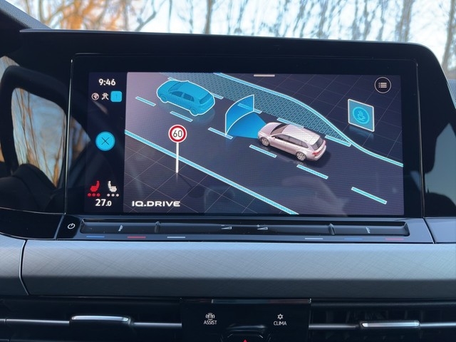 VW - Golf Variant VIII Life 2.0TDI AHK+ACC+ Keyless+AppConnect+TravelAssist+_24