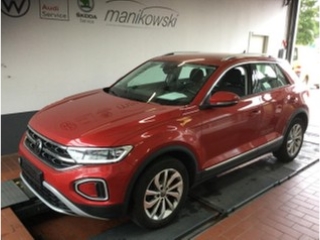 Volkswagen T-Roc 2.0TDI DSG 4Motion *Style*DigitalC+AHK+CarPlay+PDC+ACC+Stzhzg+LWS+