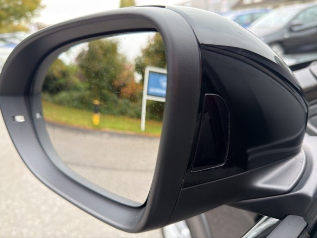 VW - Taigo 1.0 TSI DSG LifeNAVI ACC LED_24