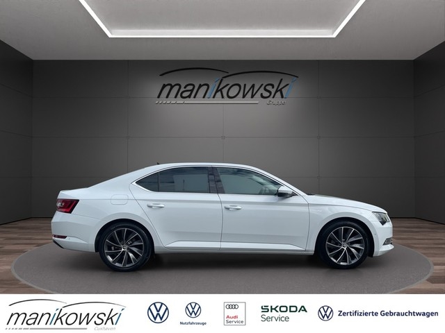 Skoda - Superb 2.0TDI DSG *Laurin & Klement*Navi+BT+RFK+ACC+Leder+Stzhzg+Stzbelü+Xenon+_6